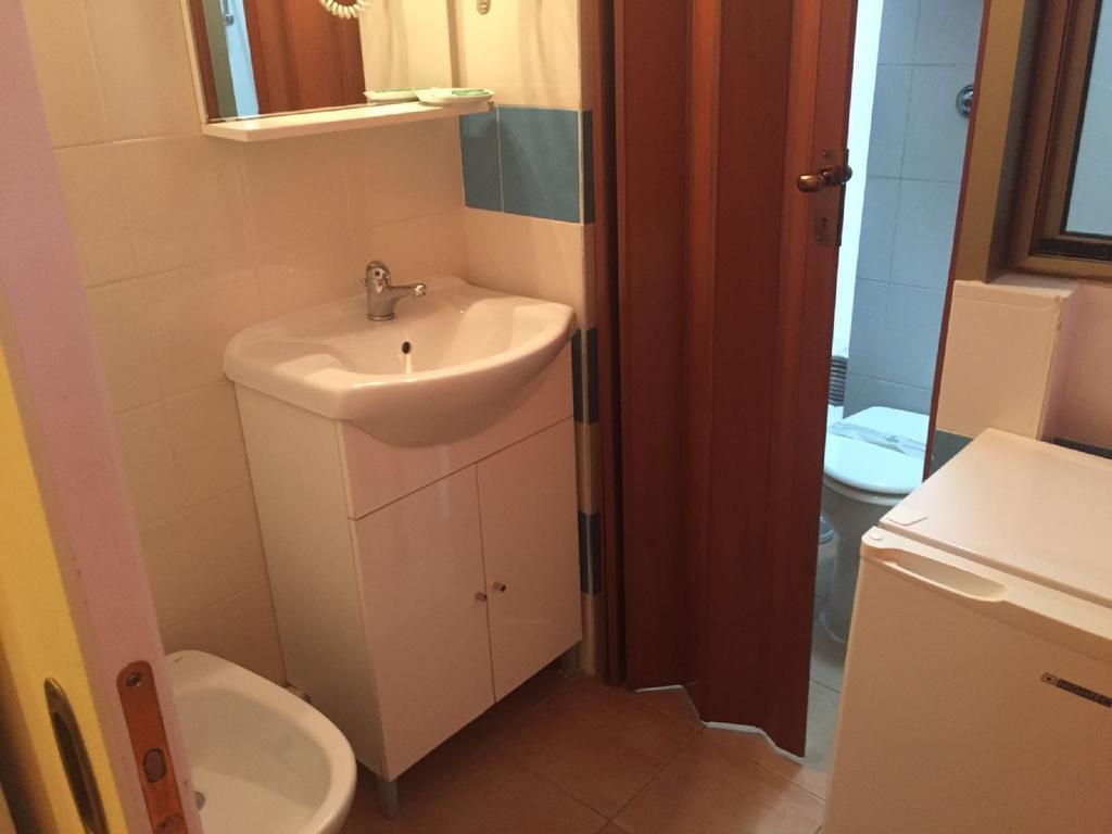 Moon House B&B Cagliari Eksteriør bilde