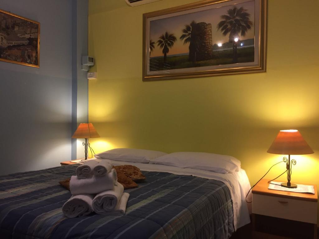 Moon House B&B Cagliari Eksteriør bilde